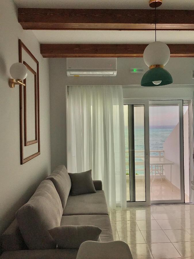 Skizenas Waterfront Apartments CCharaki Exterior foto